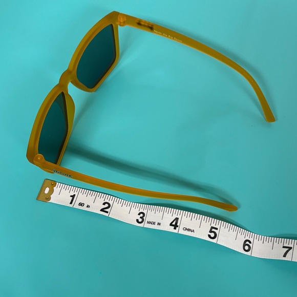 Yellow Square Goodr Running Sunglasses - Picture 5 of 8